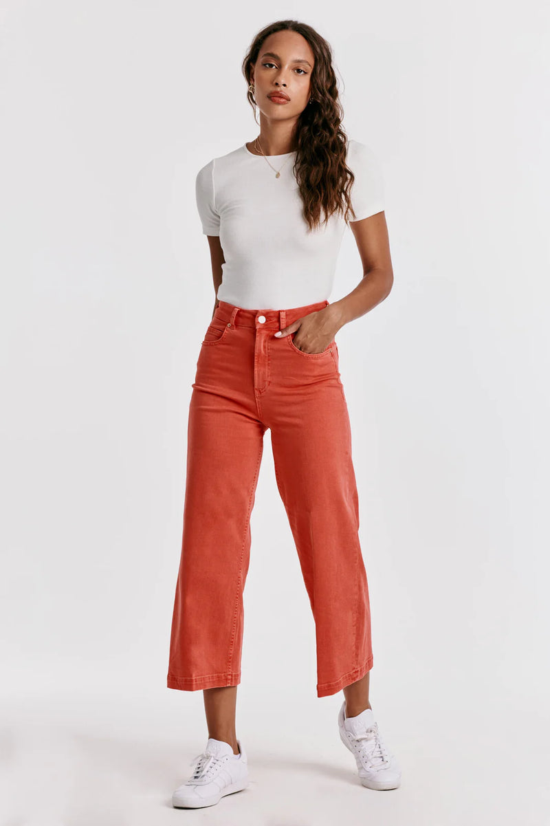 Dear john Audrey high Rise Cropped Wide Leg in Radiant Red (SIZE 31)