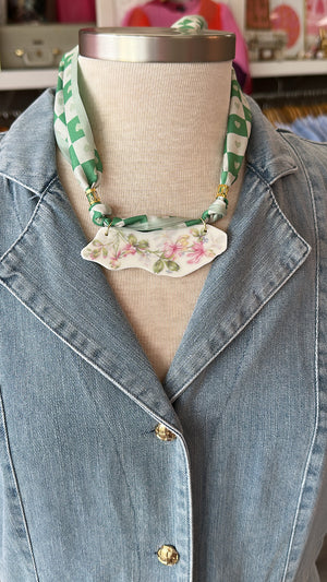 Vintage China Scarf Necklace (Green Heart)
