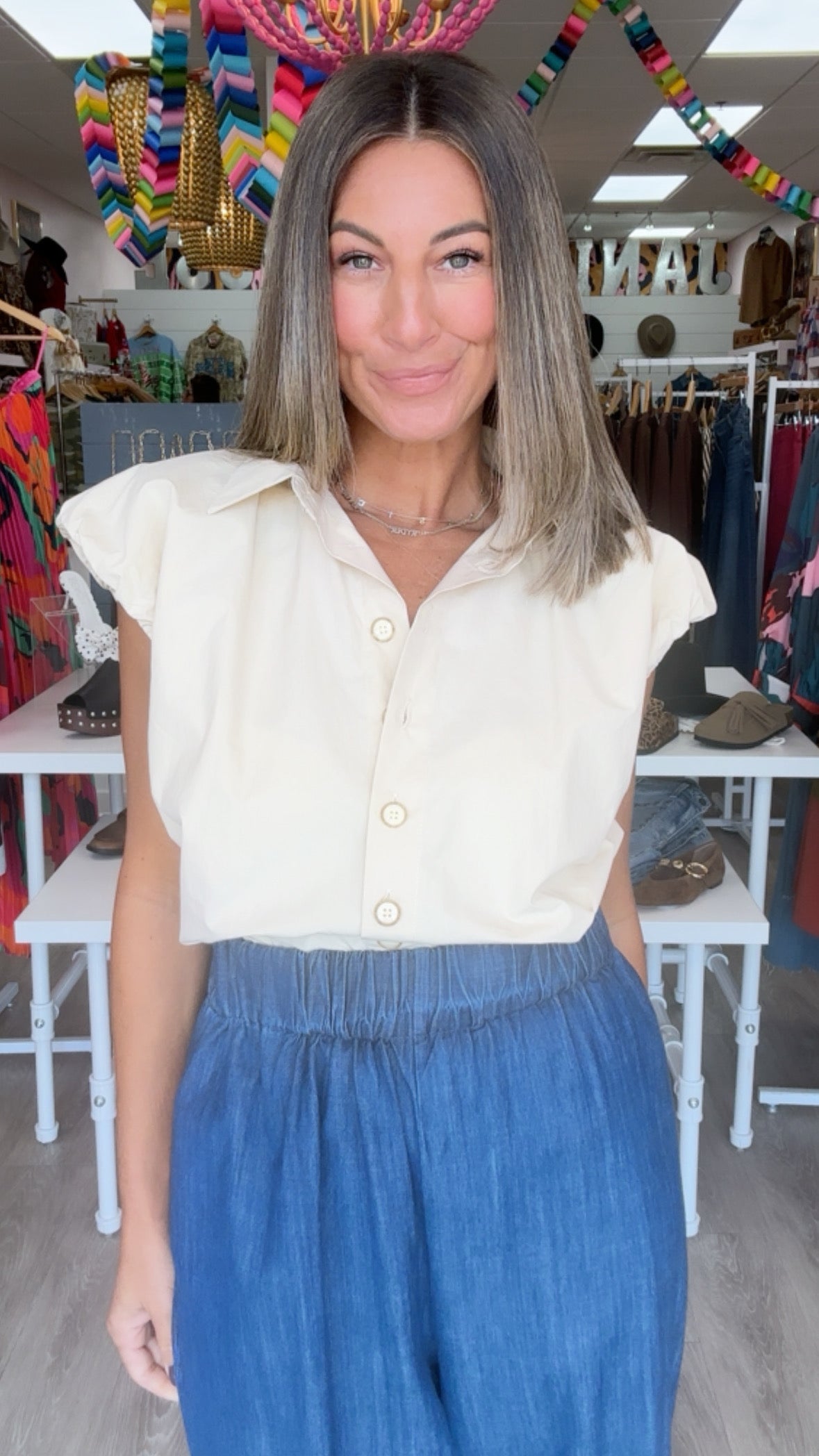 Karlie | Oatmeal Solid Poplin Bubble Sleeve Buttondown Top