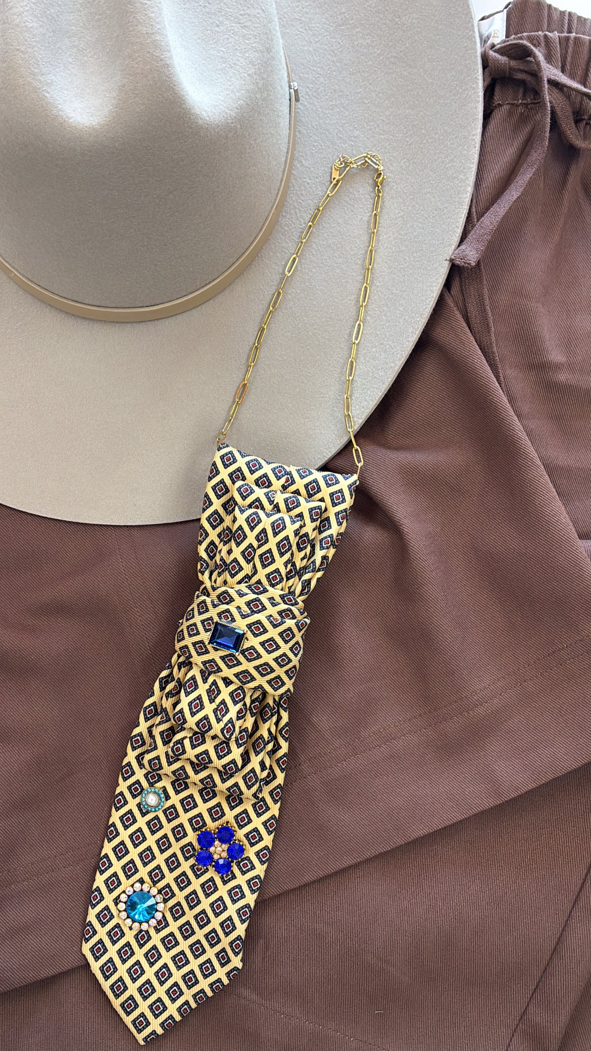 Tie-Necklace | Buttery Yellow
