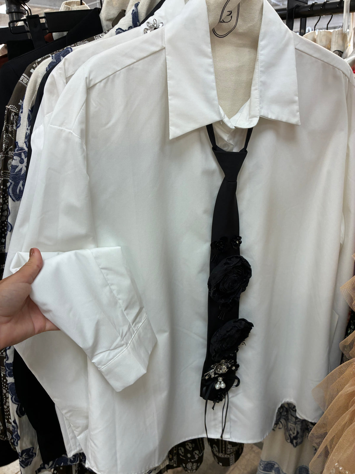 Beulah | White Embellished Blouse w/ Tie