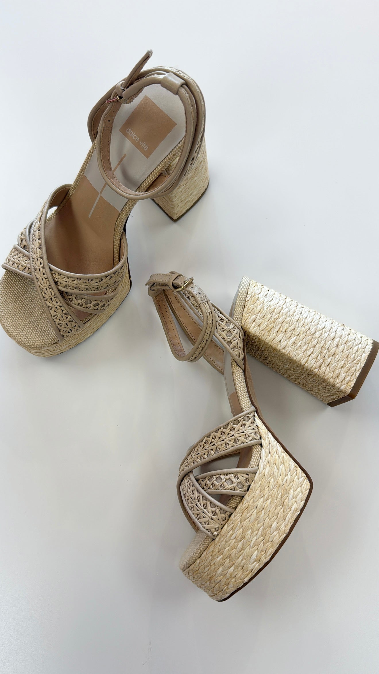 Dolce Vita | Danila Natural Raffia Platform