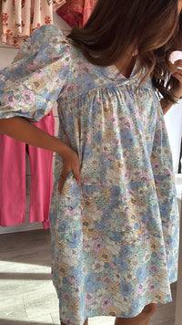 Karlie | London Floral Vneck Scallop Dress