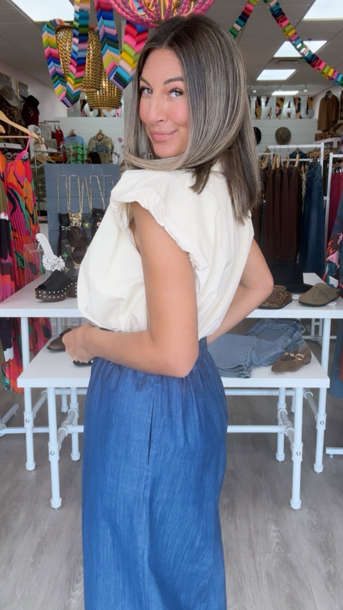 Karlie | Oatmeal Solid Poplin Bubble Sleeve Buttondown Top