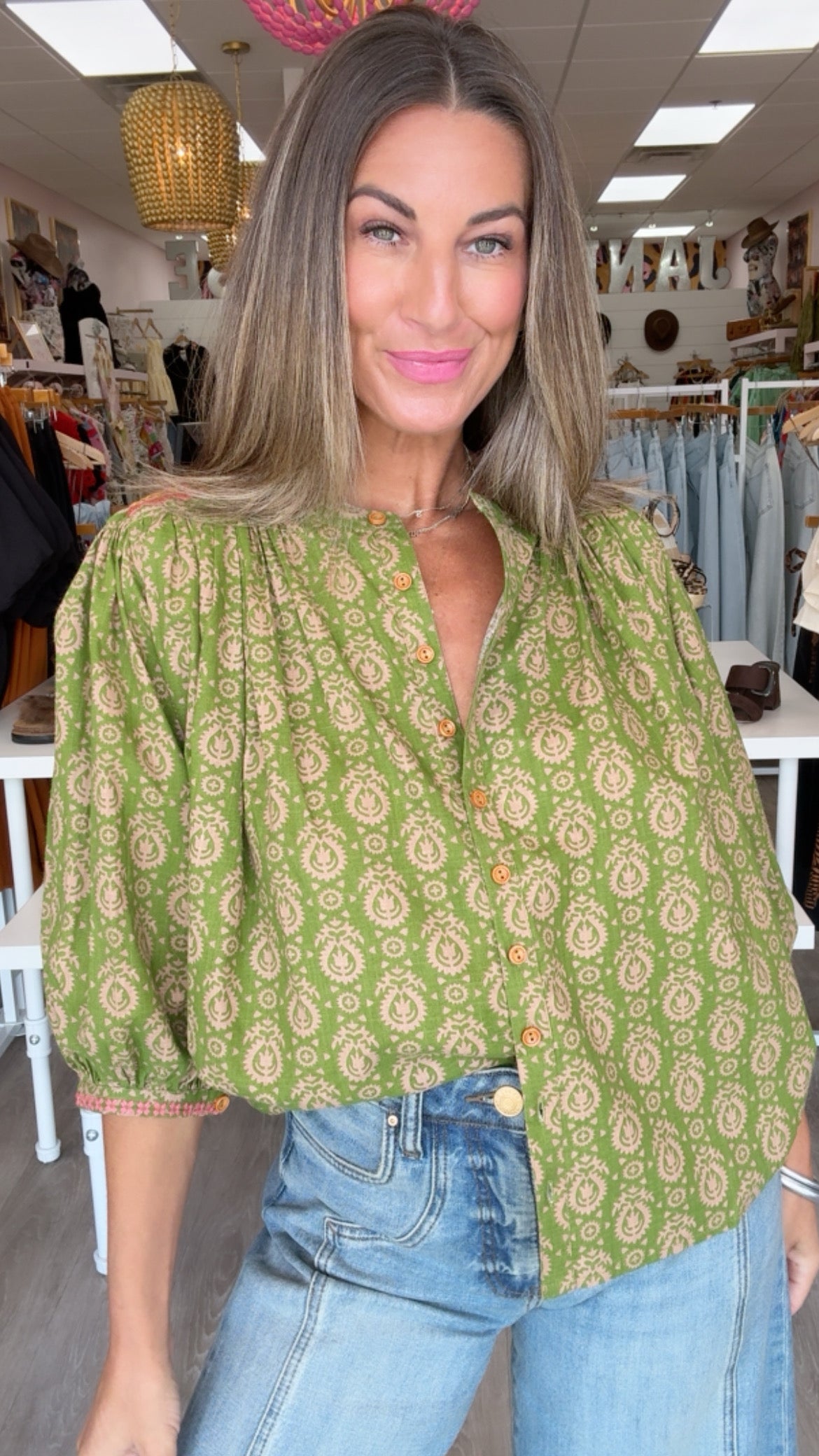 Ivy Jane | Yoke Embroidered Top (1 MEDIUM)