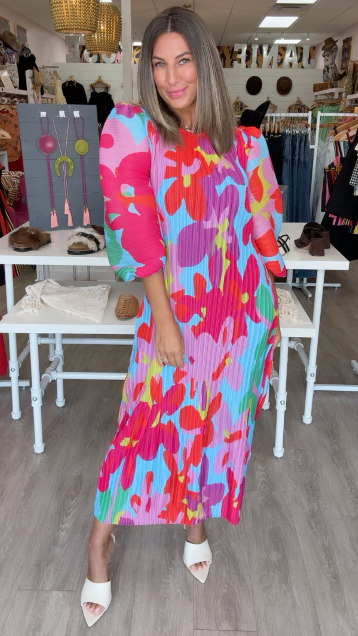 Karlie | Big Floral Pleat Dress