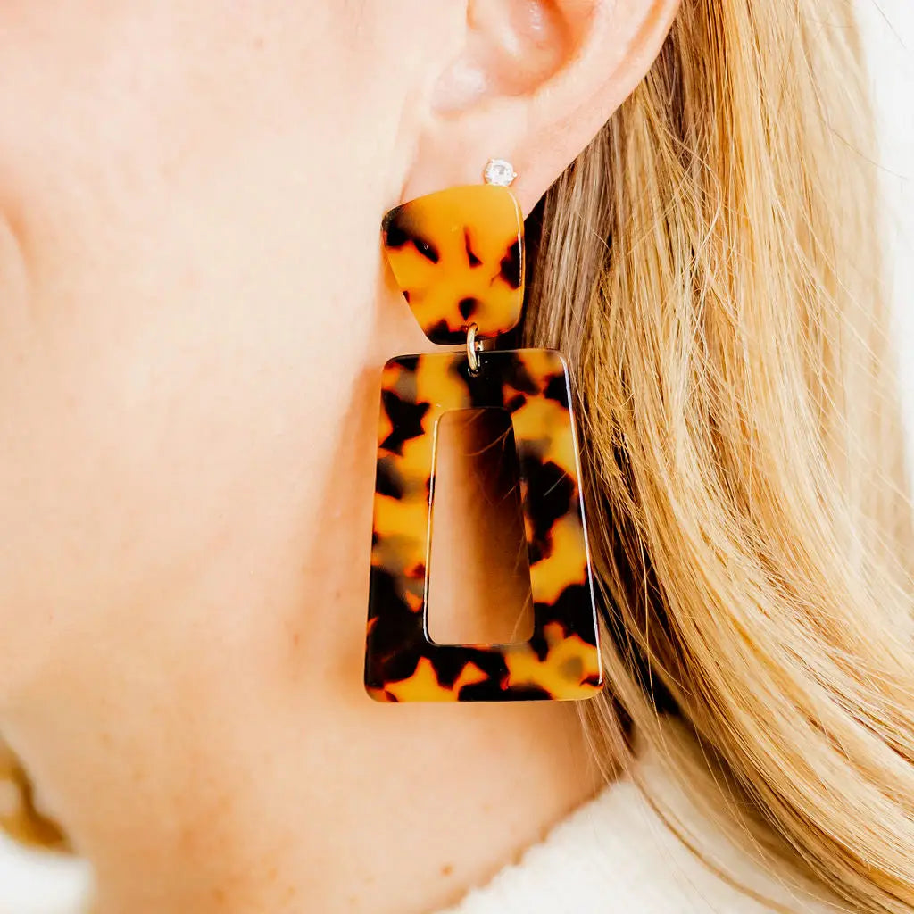 Kennedy Brown Tortoise Earring