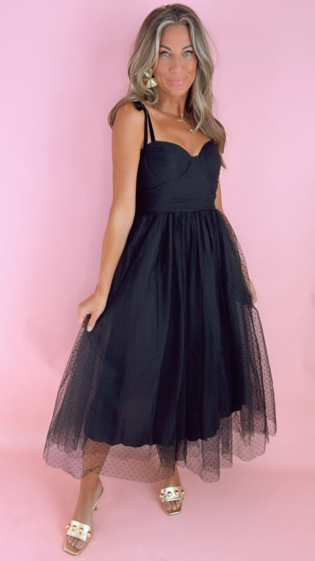 ASTR Karyme Black Sweetheart Neck Tie Shoulder Midi Dress