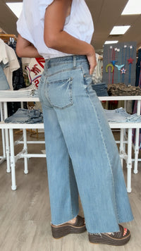 Kut | Blake High Rise Super Wide in Wistfulness