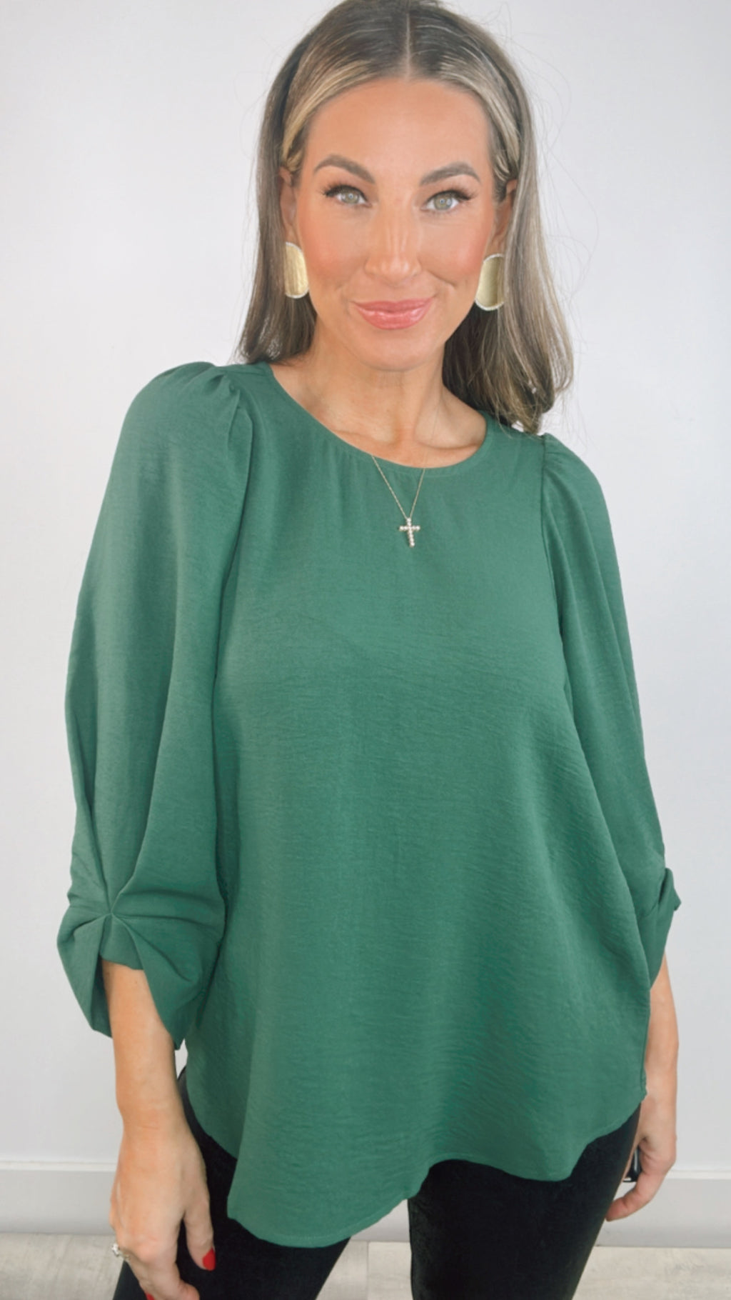 Ivy Jane Hunter Green Tucked Sleeve Top