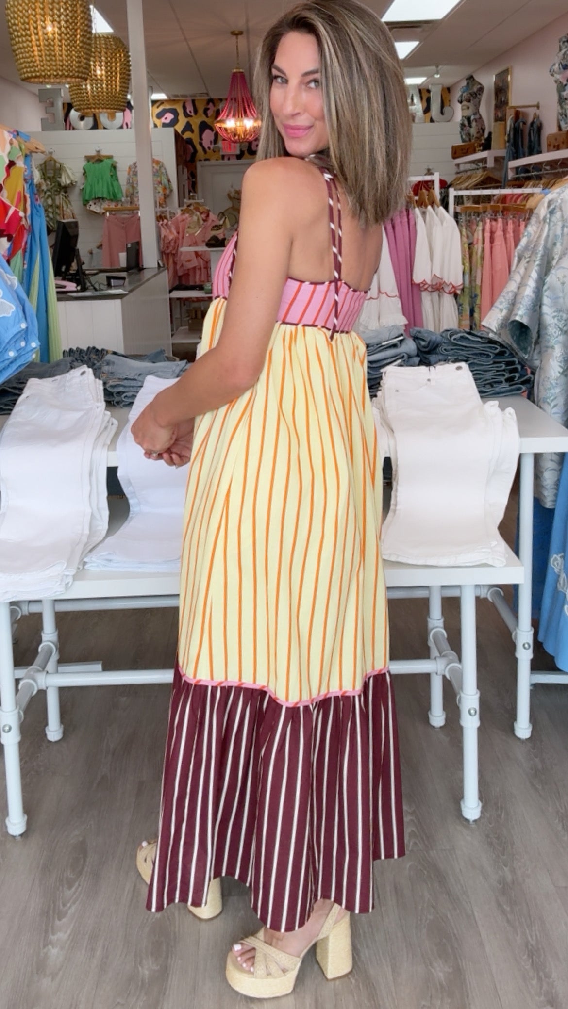 Endless Rose | Colorblock Sleeveless Midi Dress