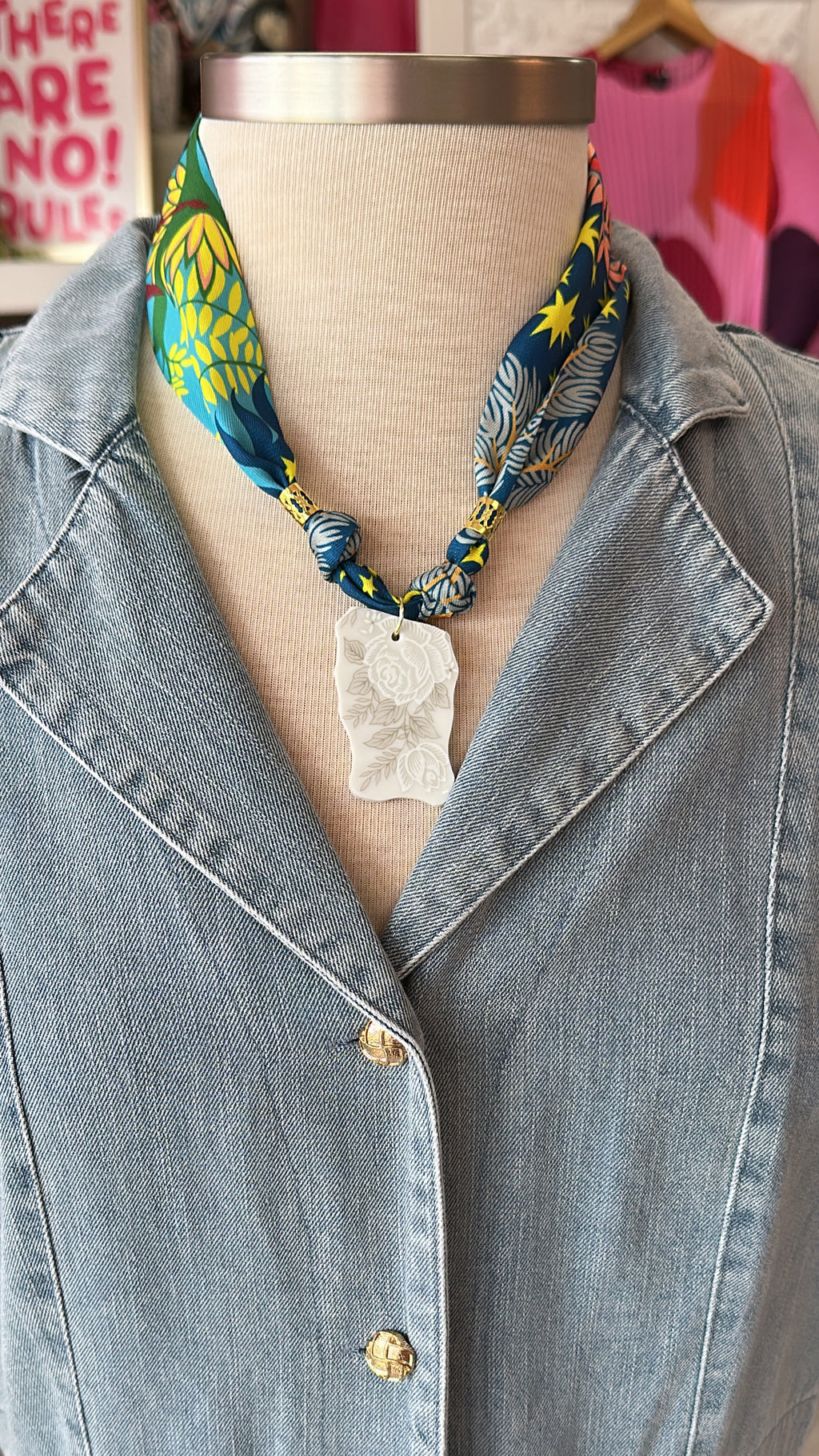 Vintage China Scarf Necklace (Blue/Multi)
