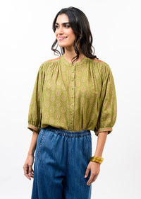 Ivy Jane | Yoke Embroidered Top (1 MEDIUM)