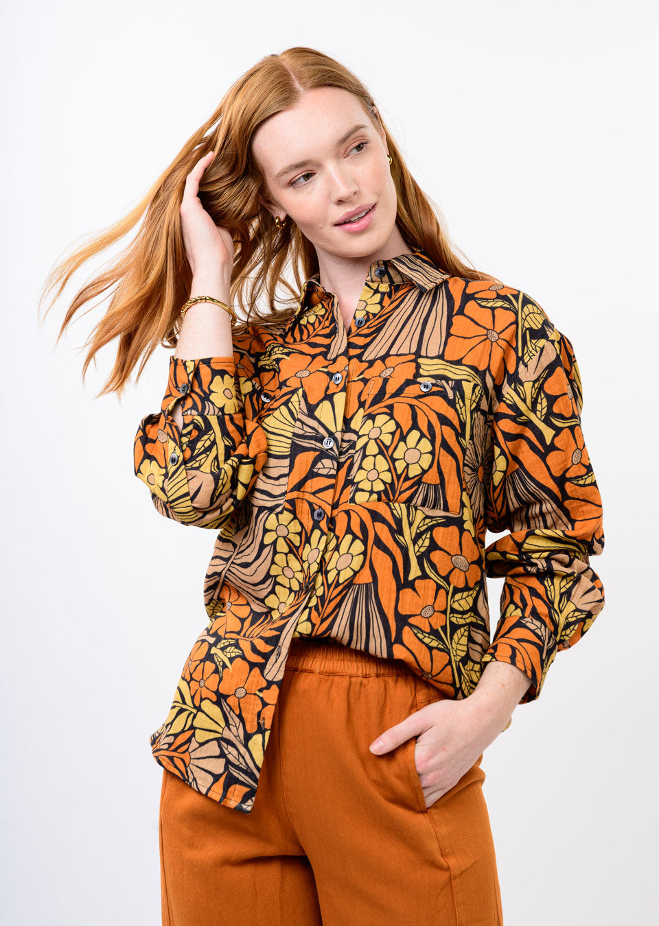 Ivy Jane | Black Mod Flower Print Camp Shirt