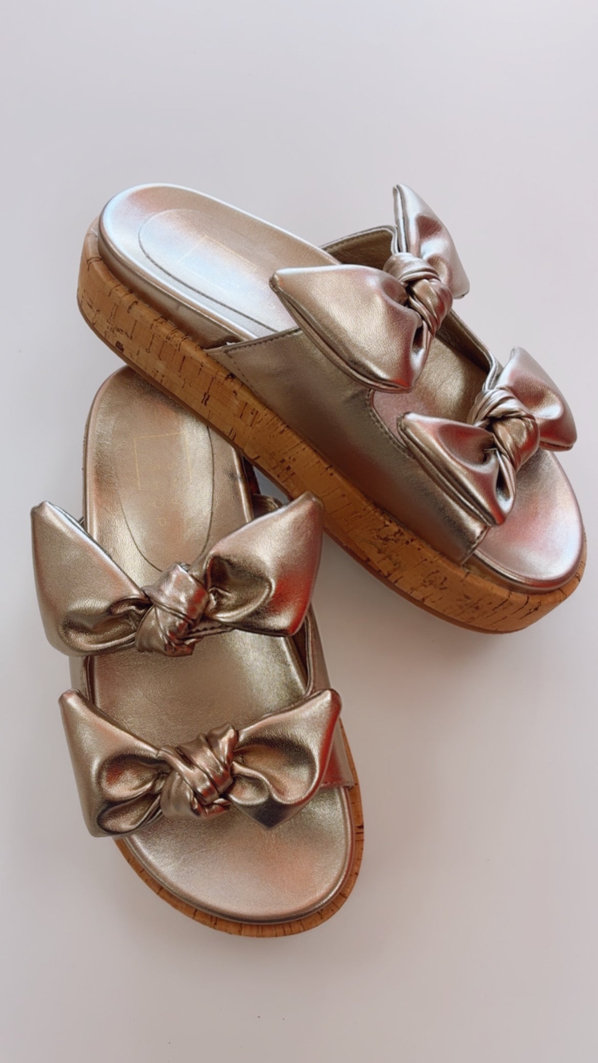 ShuShop | Golden Kiki Sandal