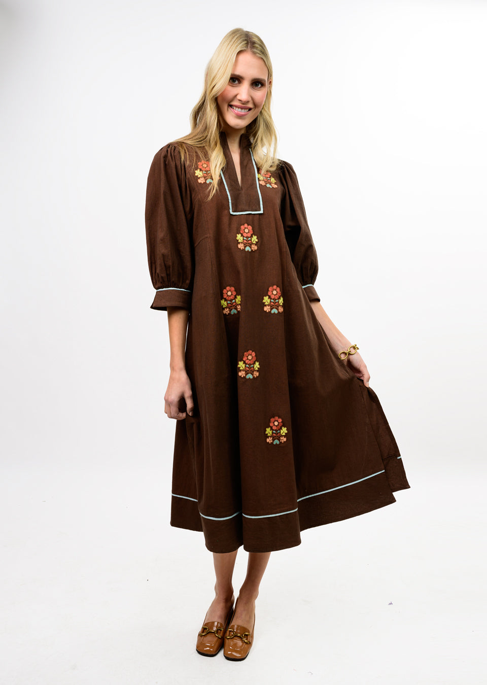 Ivy Jane | Brown Embroidered Midi Dress