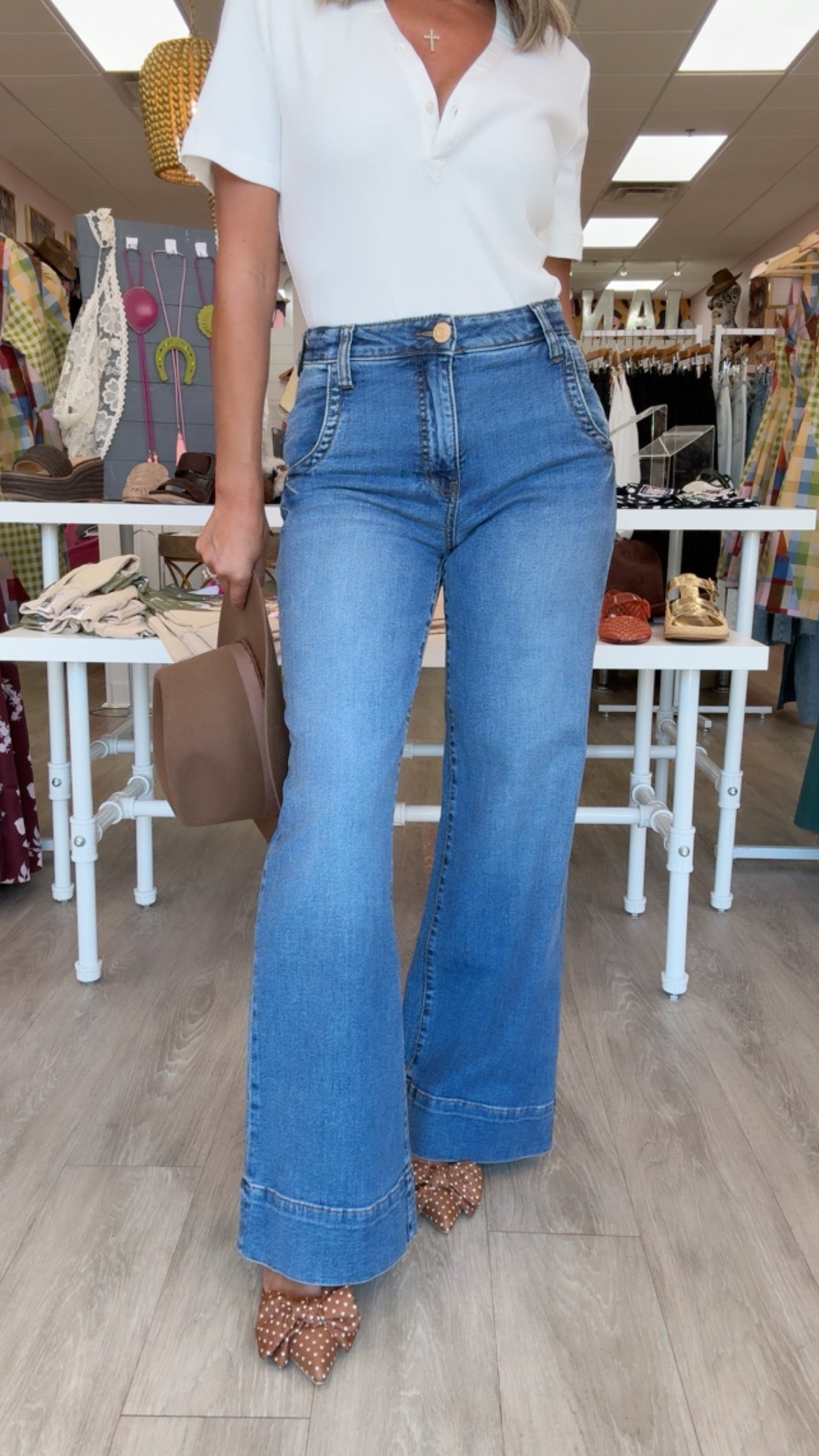 KUT | Maya High Rise Wide Leg Jean (1 SIZE 2)