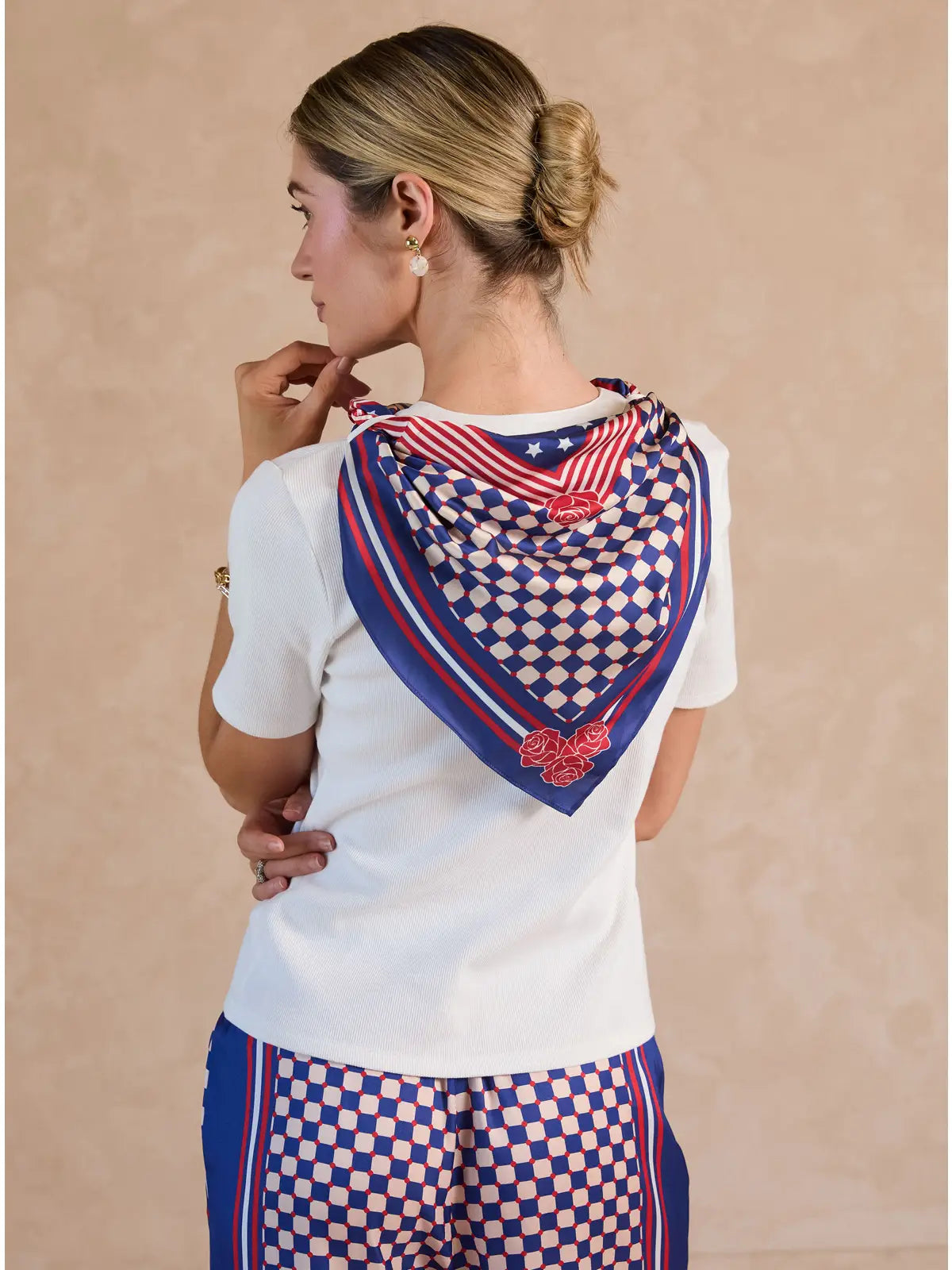 Current Air | White Knited Top with Printed Scarf