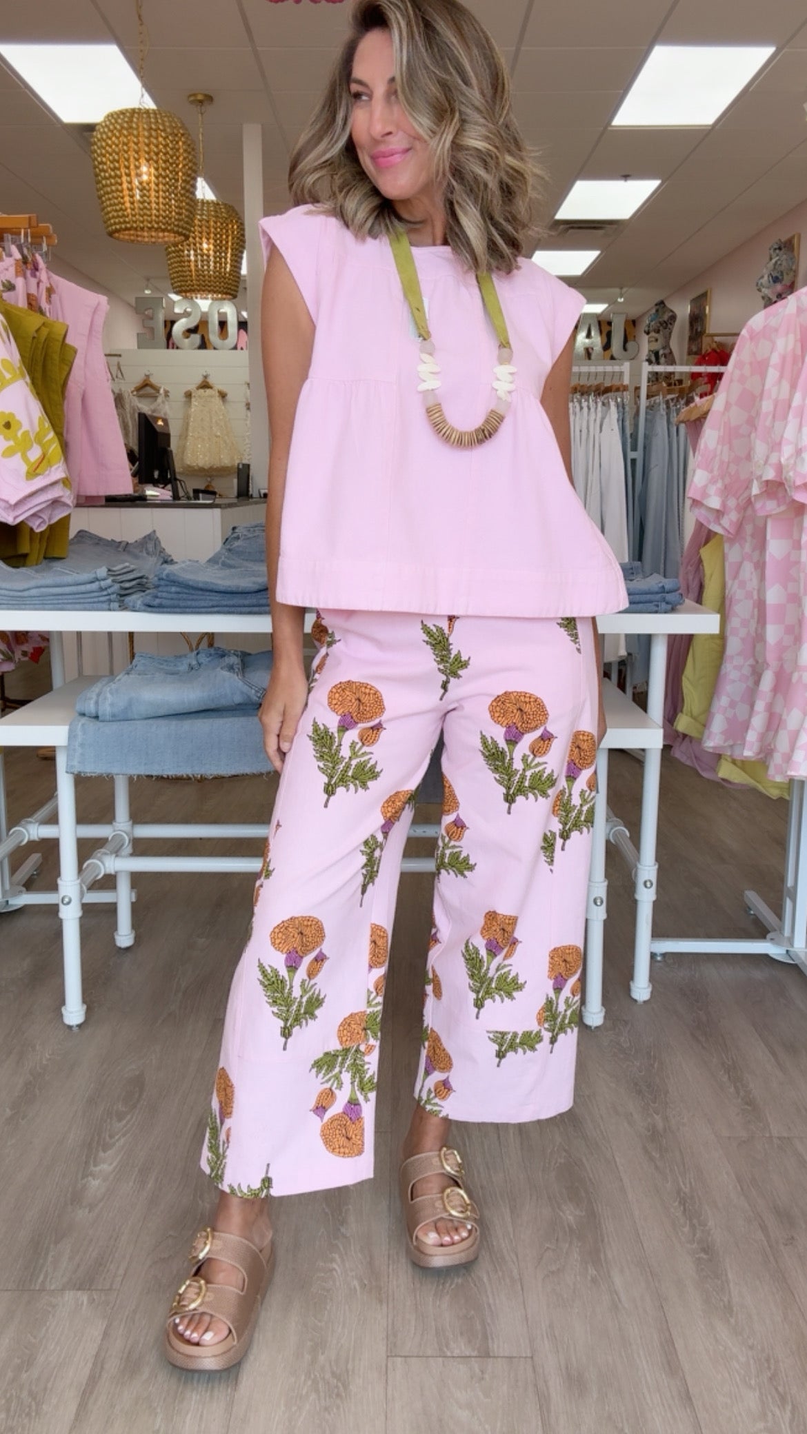 Ivy Jane | Pink Mum Floral Barrel Pant (1 MEDIUM)
