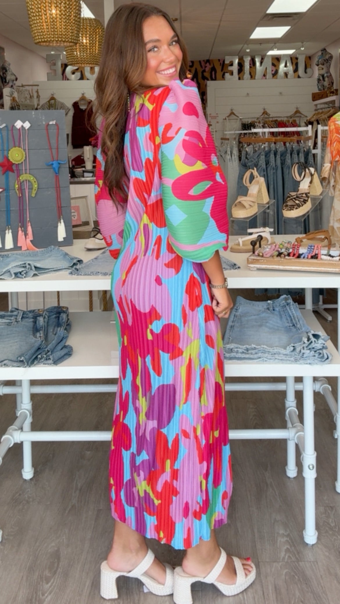 Karlie | Big Floral Pleat Dress