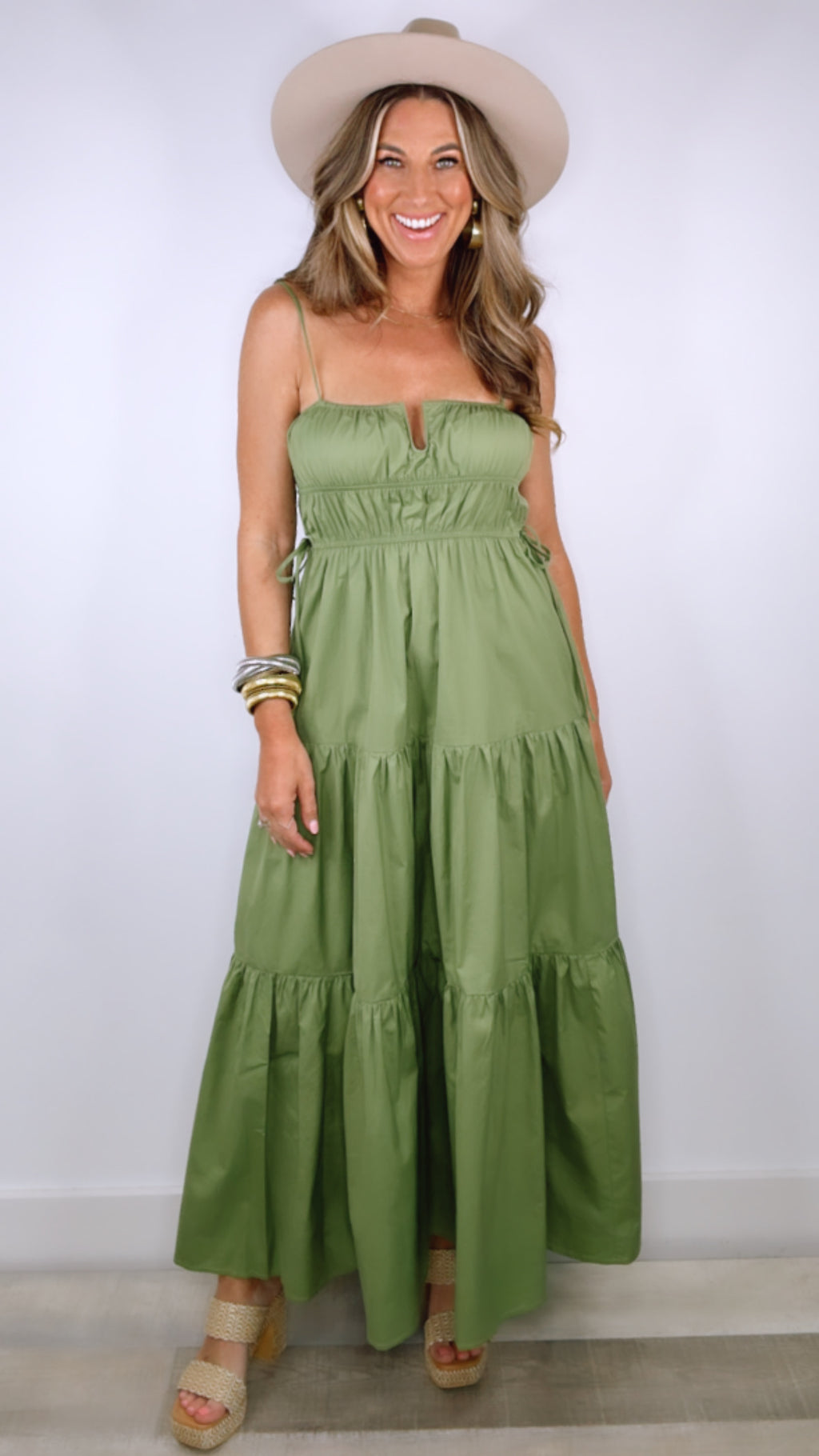 Moon River Green Shirred Midi Dress (LARGE)