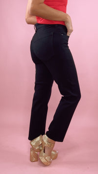 Liverpool Liv Relaxed Skinny in Black Rinse