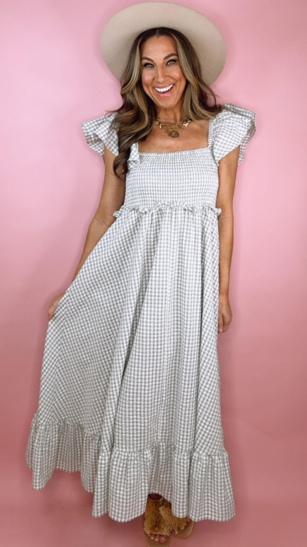 Rylee + Cru Francesca Dress in Eucalyptus Gingham (1 XL)