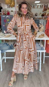 Ivy Jane Caramel Graphic Midi Shirt Dress