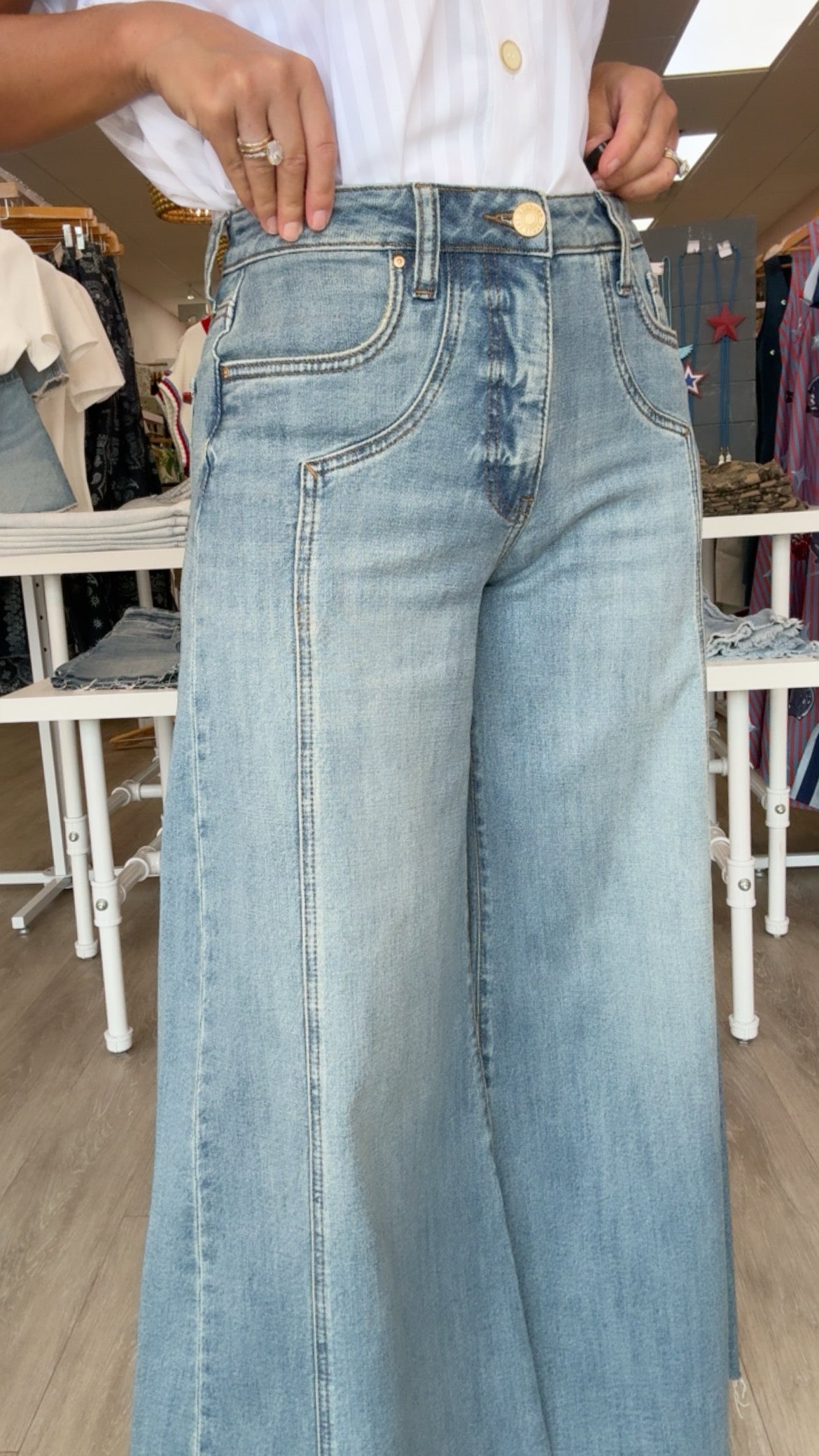 Kut | Blake High Rise Super Wide in Wistfulness
