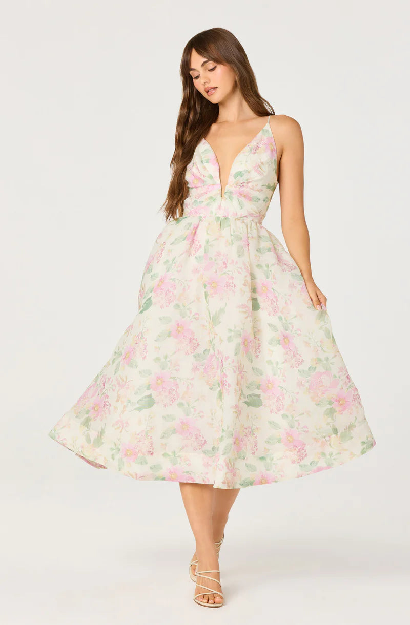 ASTR the Label Janna Dress in Ivory,Pink - size XS