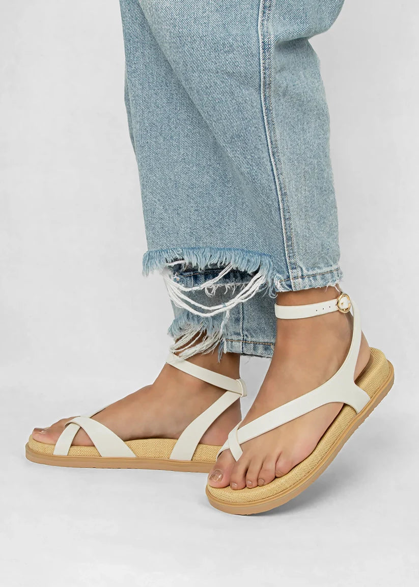 Shushop | White Berry Sandal