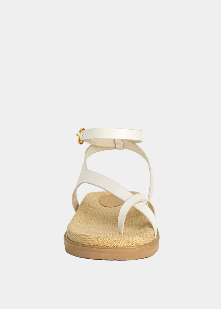Shushop | White Berry Sandal