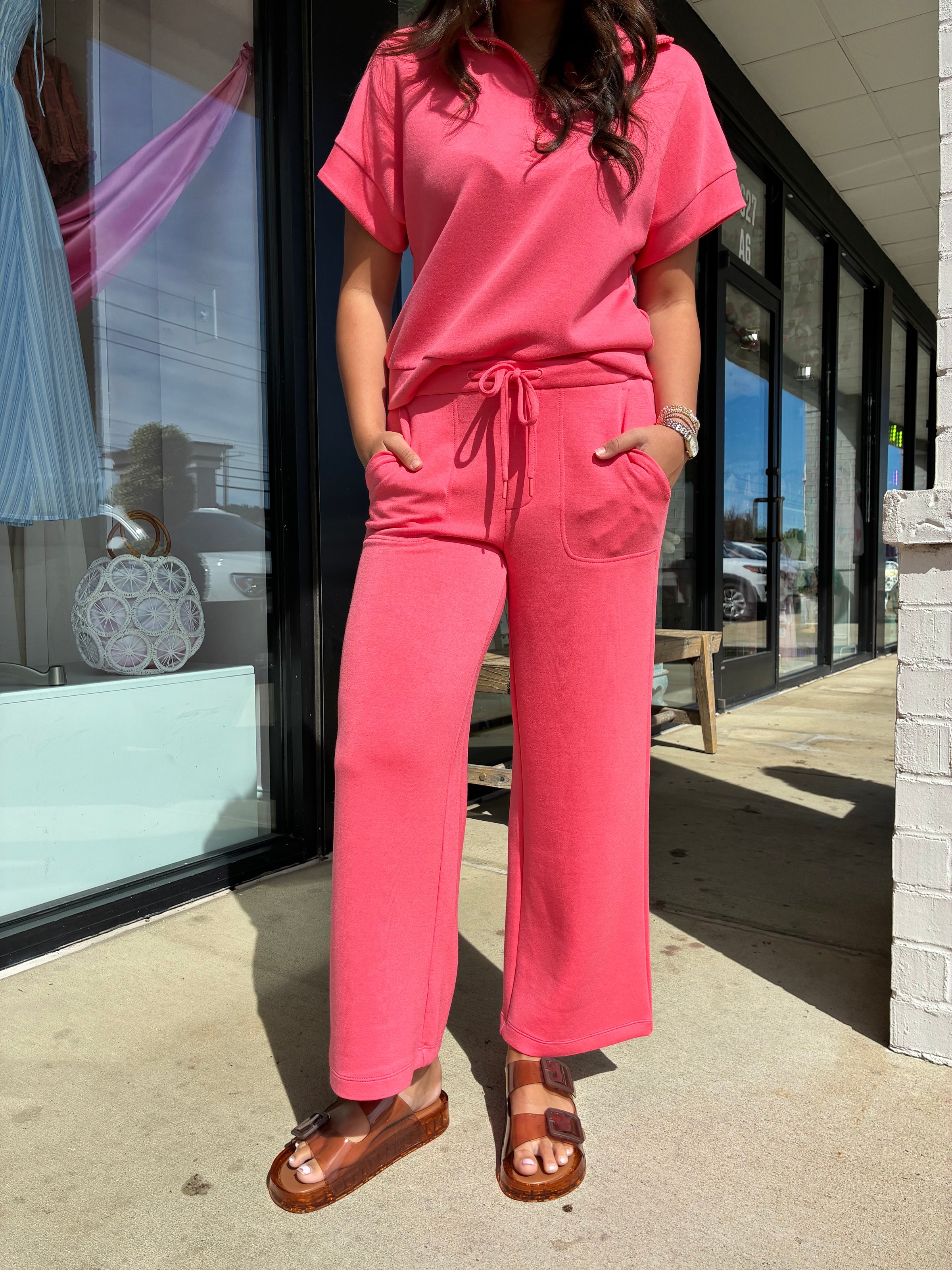 Liverpool | Pull on Wide Leg Crop in Sunset Coral (1 LARGE)