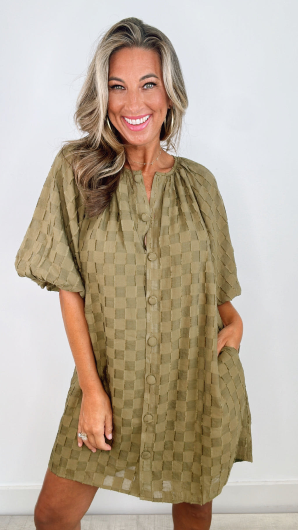 THML Olive Puff Sleeve Textured Dress