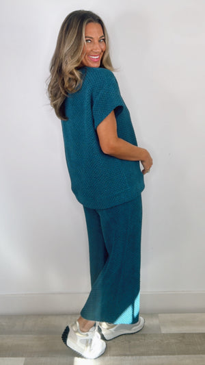 Teal Textured Short Sleeve and Cropped Pants Set (SMALL)