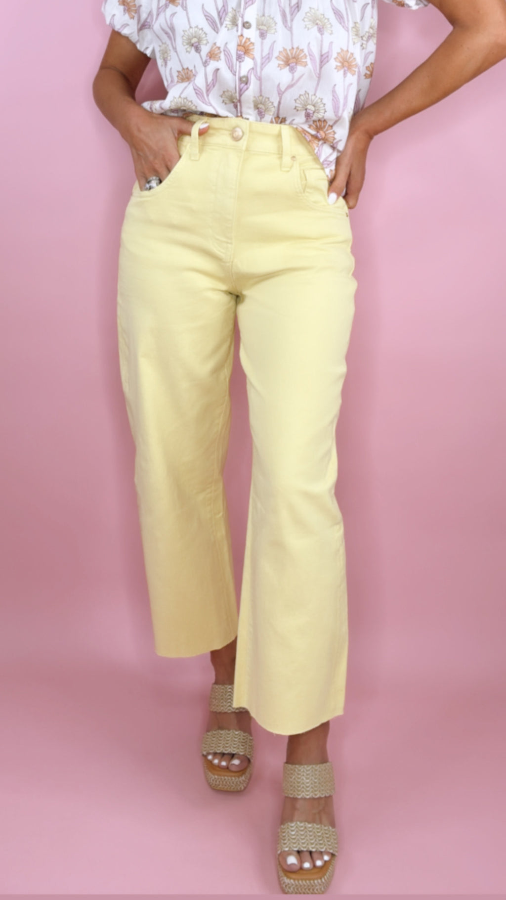 Kut Gwen High Rise Wide Leg in Daffodil