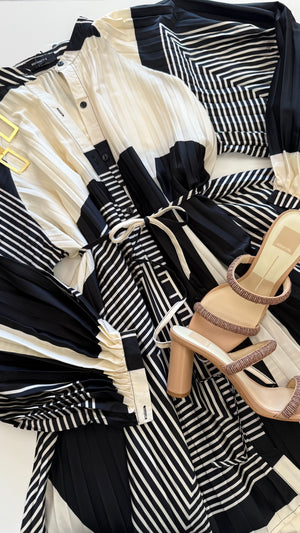Ivory and Black Printed Dress (1 OSF)