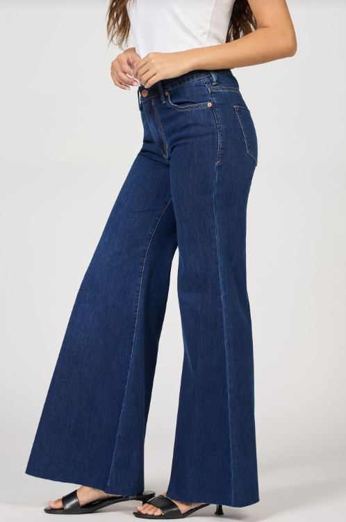 Dear John Hendrix Flare in Star Demand