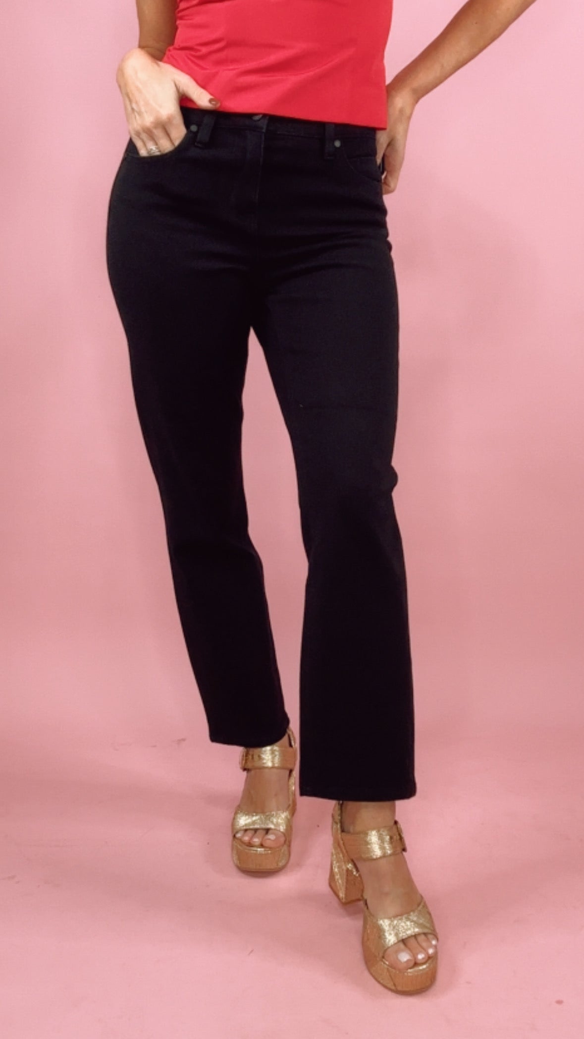 Liverpool Liv Relaxed Skinny in Black Rinse