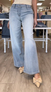 Liverpool Low Rise Weekender Relaxed in Las Virgenes