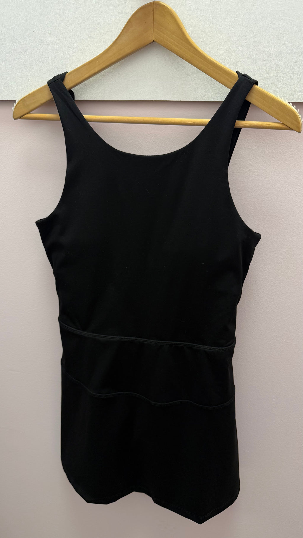 Karlie Black Scallop VBack Kourt Dress