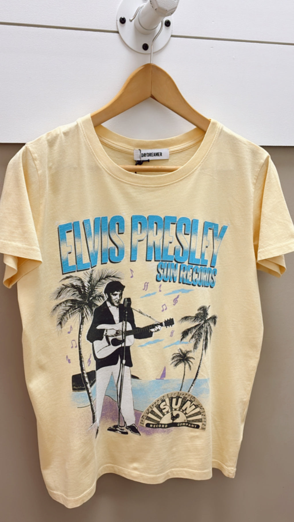 Daydreamer Yellow Sun Records X Elvis Beach Scene Rocker Tee