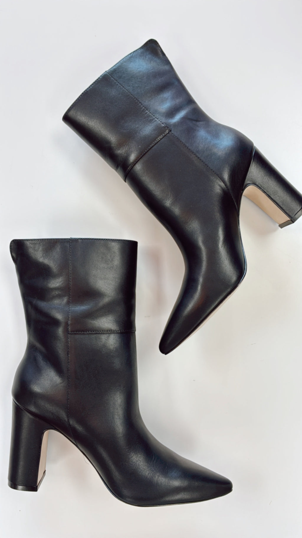 Matisse Leather Celeste Black Pointy Toe Bootie