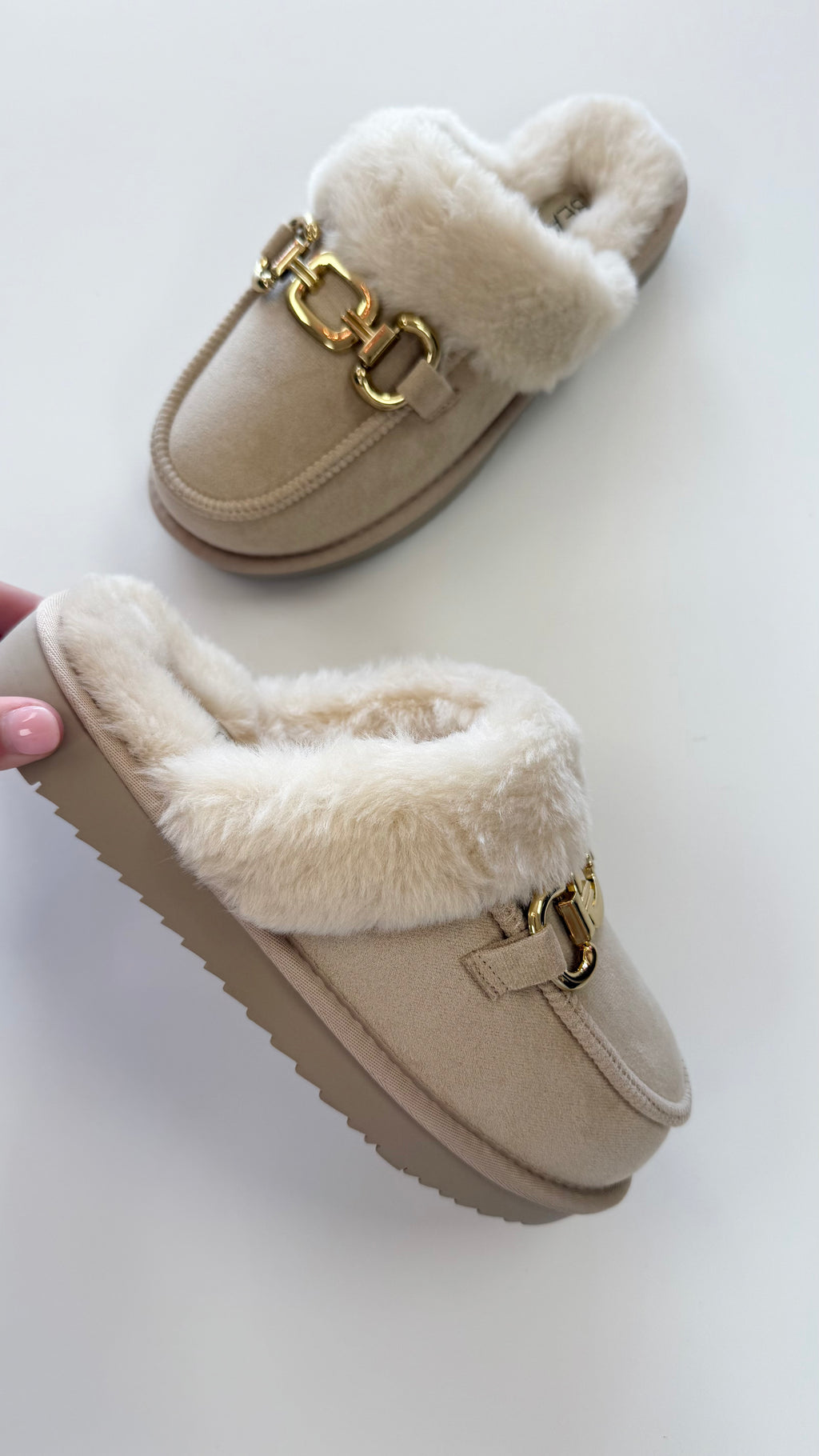 Matisse Natural Fuzzy Davos Mule