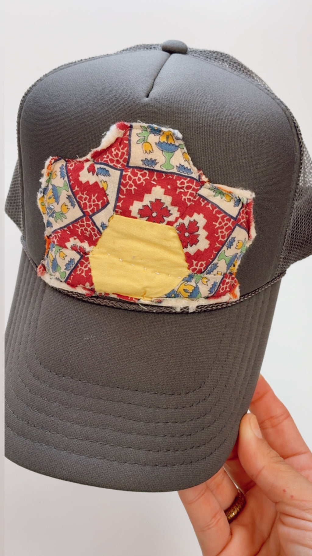 Maroon/Multi Vintage Quilt Grey Hat