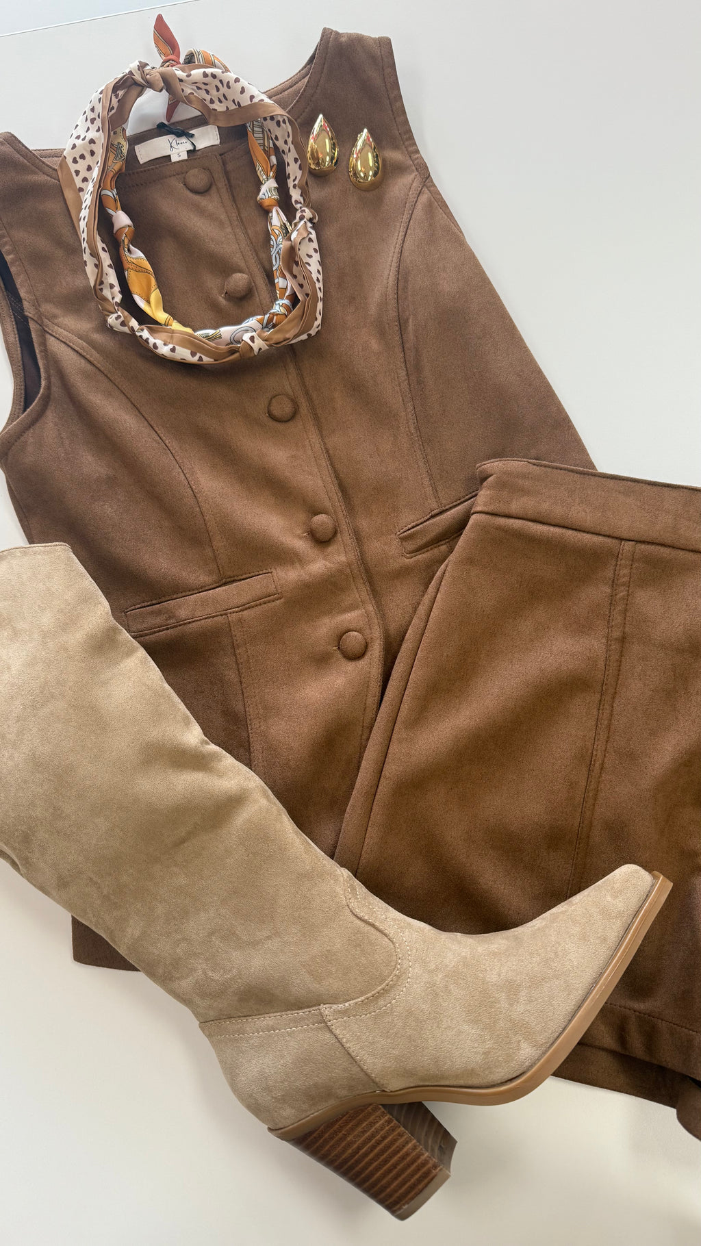 Suede Vest Set (1 MEDIUM)