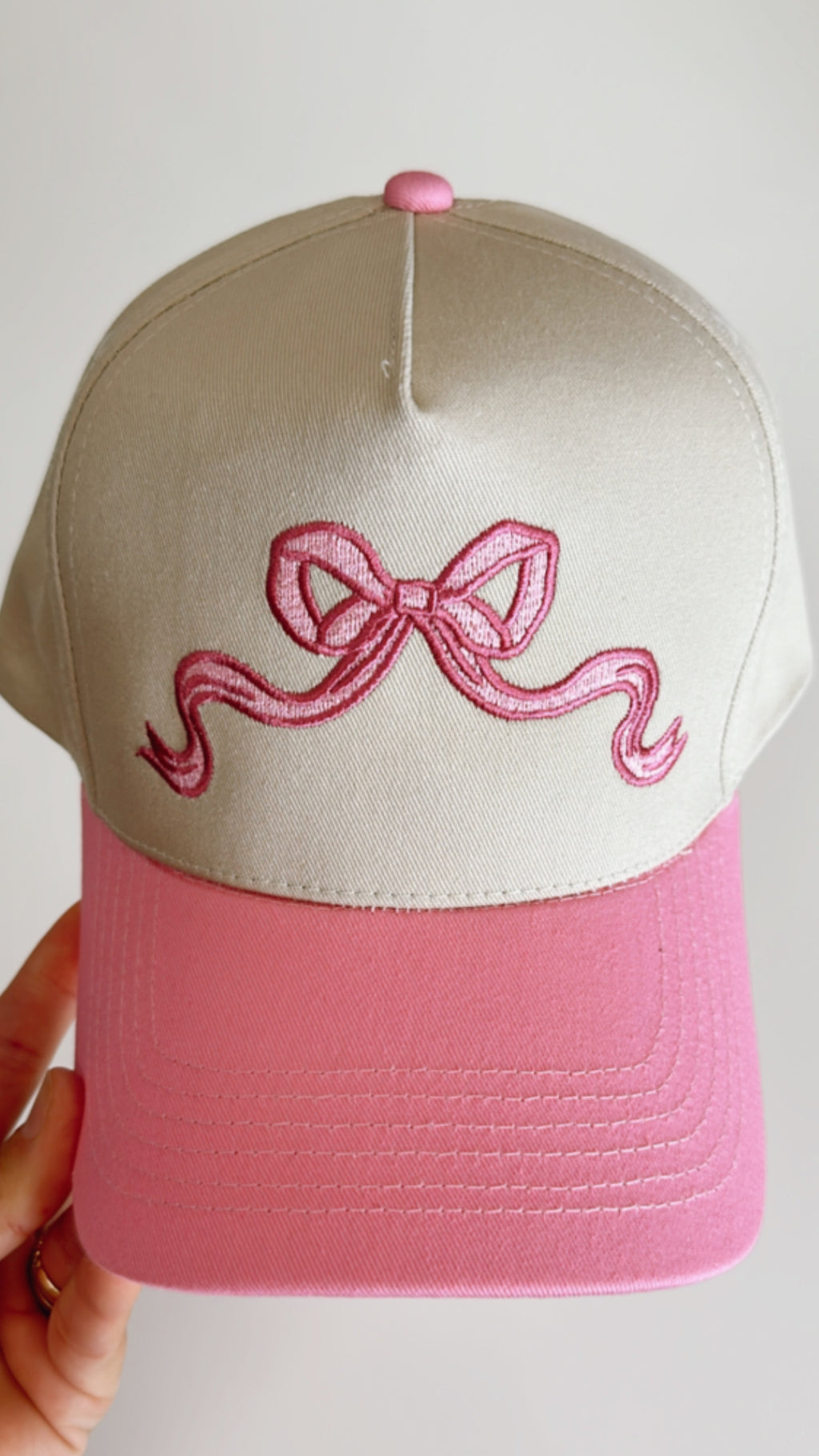 Cream/Pink Bow Hat