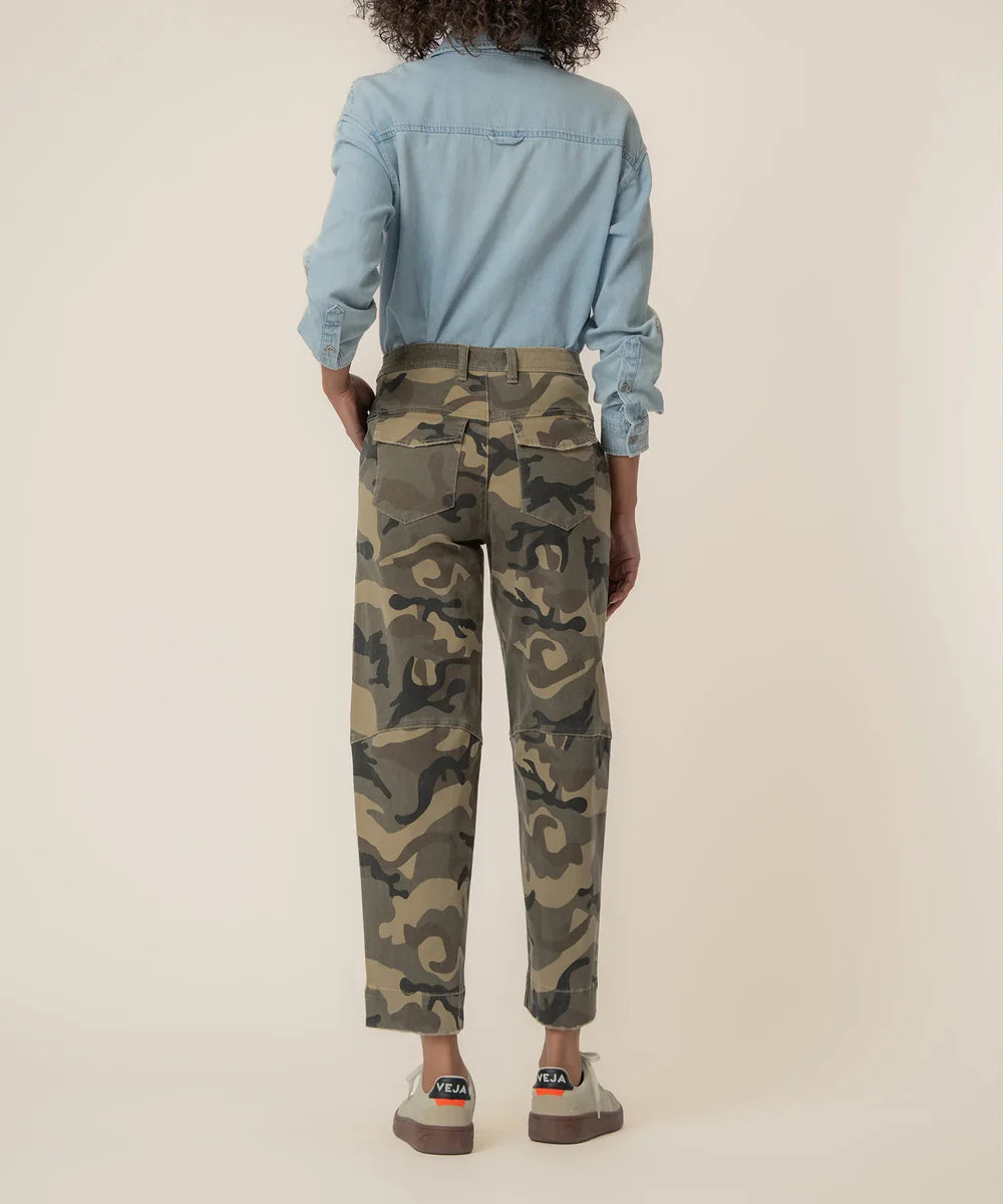 KUT | Ashton Wide Leg Barrel in Olive Camo