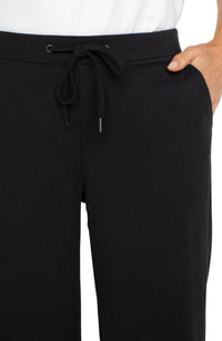 Liverpool | Pull on Wide Leg Crop Trouser in Black (1 LARGE)