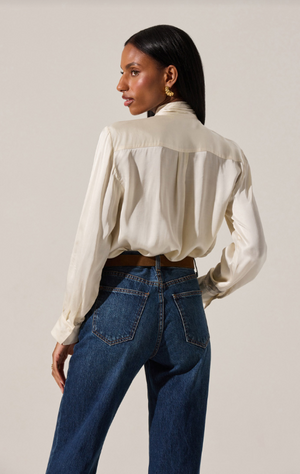 ASTR Cream Tie Neck Mabry Top